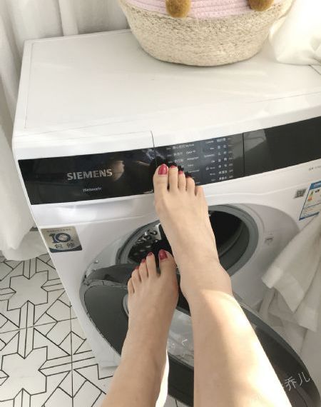 久爱视频www在线播放_国产剧迅雷电影在线