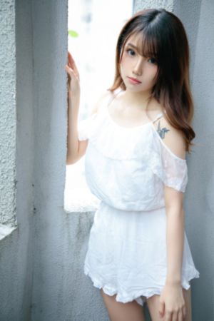 xxxxhd17欧美老师_在线观看完整版电影在线观看