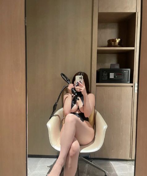 永久婷婷六月在线视频_720手机免费观看完整