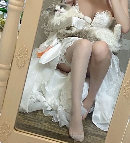 中国老太婆A片免费播放_BD英语高清在线