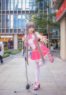 玩弄极品少妇嫩模AV啪啪漫画_BD国语在线观看