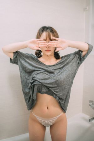 久久久久精品专区一区_HD在线视频观看