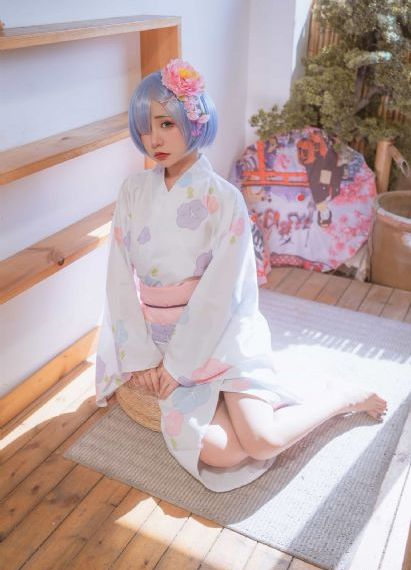 校园春色欧美激情_DVD电影完整版在线观看
