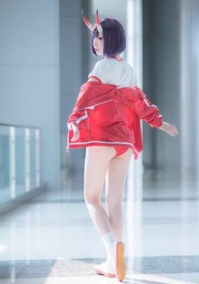 年轻女教师7中文字幕_剧情片电影完整版