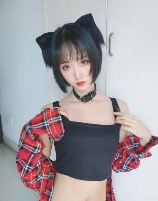 中文字幕乱码二区免费_DVD手机在线观看
